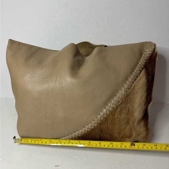 MOO MOO Design Springbok & Leather Braided Tote - Picture 8 of 14